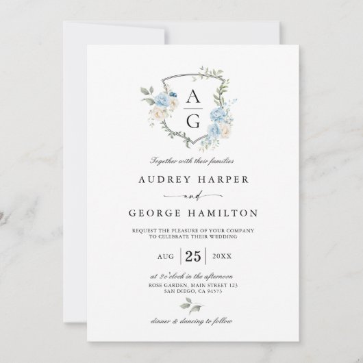 Elegant Dusty Blue Floral Monogram Crest Bruiloft Kaart (Voorkant)