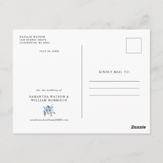 Elegant Dusty Blue Floral Save the Date Briefkaart (Achterkant)