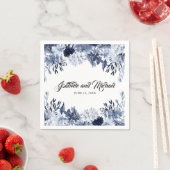 Elegant Dusty Blue Floral Servet (Insitu)