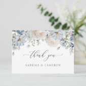 Elegant Dusty Blue Floral Weddenschap Hartelijk da Bedankkaart (Staand voorkant)