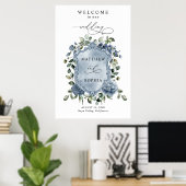 Elegant Dusty Blue Floral Wedding Crest Poster (Thuiskantoor)