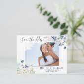 Elegant Dusty Blue Foliage Wedding Save the Date Aankondigingskaart (Staand voorkant)