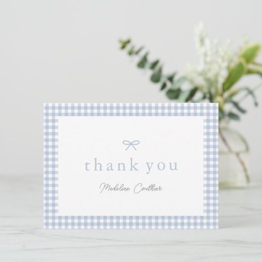 Elegant Dusty Blue Gingham Boys Baby shower Bedankkaart (Staand voorkant)