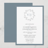 Elegant Dusty Blue Leaf Wreater Monogram Wedding Kaart (Voorkant / Achterkant)