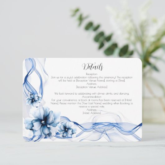 Elegant Dusty Blue Navy Bloemen Bruiloft Informatiekaartje (Staand voorkant)