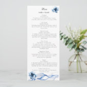 Elegant Dusty Blue Navy Bloemen Bruiloft Menu (Staand voorkant)