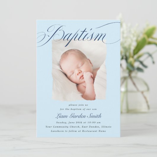 Elegant Dusty Blue Pastel Script Baptism Photo Inv Kaart (Staand voorkant)