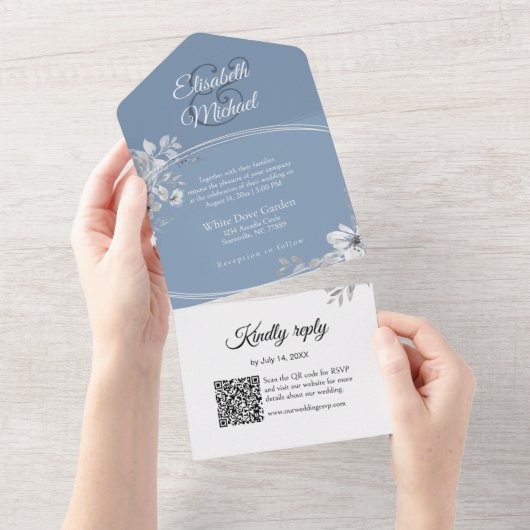 Elegant Dusty Blue QR Code Monogram Bruiloft RSVP All In One Uitnodiging (Afscheurbaar)