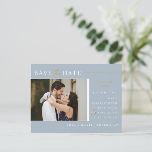 Elegant Dusty Blue Save the Date Calendar QR Code Briefkaart (Staand voorkant)