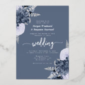 Elegant Dusty Blue Silver Floral Wedding Folie Uitnodiging (Voorkant)