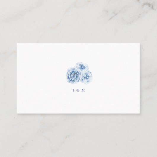Elegant dusty blue waterverf floral bruiloft plaatskaartje (Achterkant)