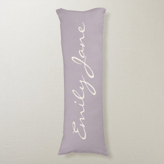 Elegant Dusty Lila Handgeschreven Script Name Cust Lichaamskussen (Voorkant Verticaal)
