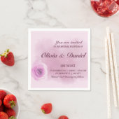 Elegant dusty paarse roos floral bruiloft servet (Insitu)