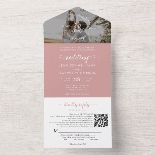 Elegant Dusty Pink Monogram QR Code Foto bruiloft All In One Uitnodiging (Binnen)