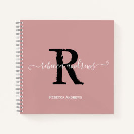 Elegant Dusty Pink Monogram Script Naam Initiaal Notitieboek