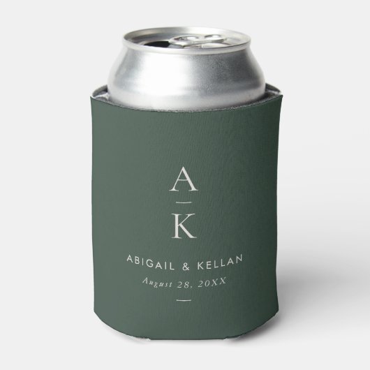 Elegant Eenvoudig Modern Groen Monogram Bruiloft Blikjeskoeler (Blikje Voorkant)