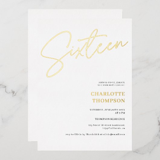 Elegant, eenvoudig, modern, wit Sweet 16 goud Folie Uitnodiging (Voorkant / Achterkant)