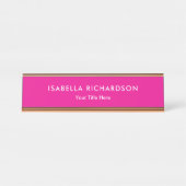 Elegant en minimalistisch magenta bureau naambordje (Voorkant)