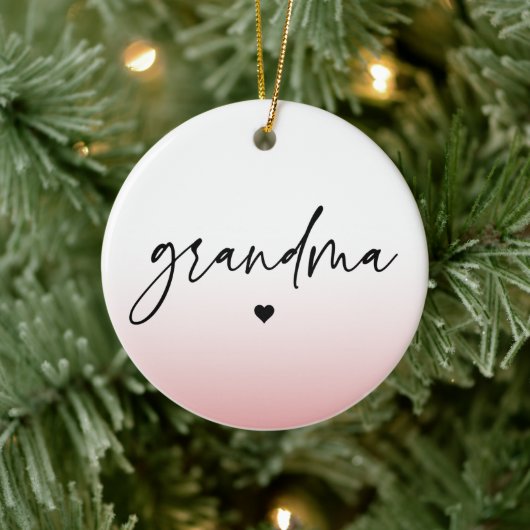 Elegant en subtiel roze Grandma Script Gift Keramisch Ornament (Boom)