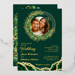 Elegant Eucalyptus Emerald Green and Gold Wedding Folie Uitnodiging