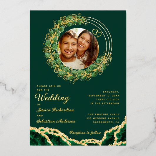 Elegant Eucalyptus Emerald Green and Gold Wedding Folie Uitnodiging (Voorkant)