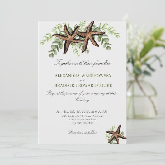 Elegant Eucalyptus en Starfish Wedding Invitation (Staand voorkant)