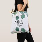Elegant Eucalyptus Greenery Custom Name Bride Tote Bag (Dichtbij)