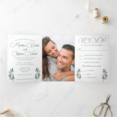 Elegant Eucalyptus Leaf Modern Photo Fall Wedding Drieluik Uitnodiging (Binnen)