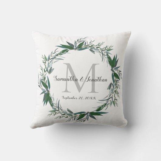 Elegant Eucalyptus Monogram White Wedding Keepslag Kussen (Achterkant)