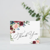 Elegant Eucalyptus Red Pink Roses Floral Hartelijk Briefkaart (Staand voorkant)