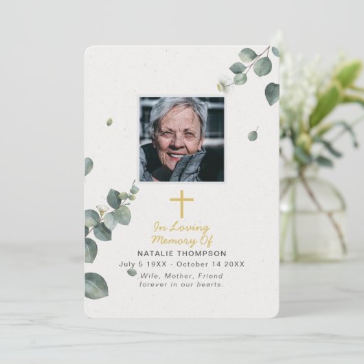 Elegant Eucalyptus Sympathie Funeral Foto Bedankkaart (Staand voorkant)