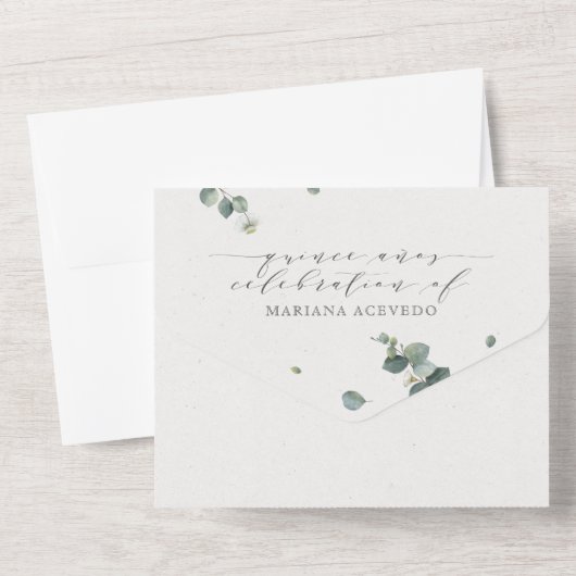 Elegant Eucalyptus Traditional Wording Quinceañera All In One Uitnodiging (Achterkant)