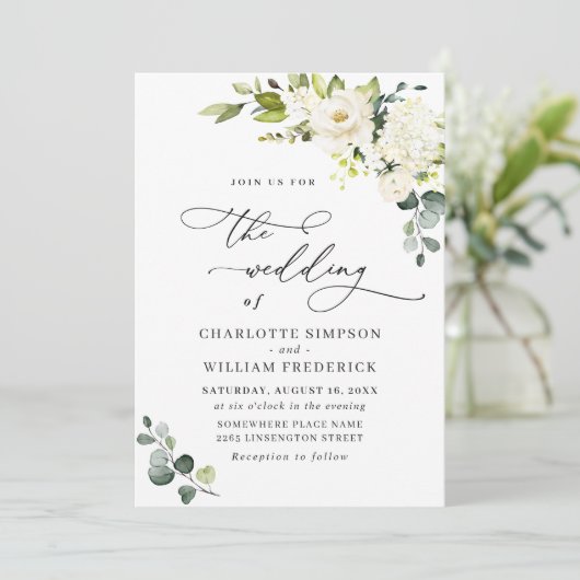 Elegant Eucalyptus White Roses Greenery Wedding Kaart (Staand voorkant)