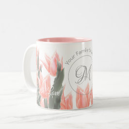 Elegant Family Name Monogram Peach Tulips Painting Tweekleurige Koffiemok