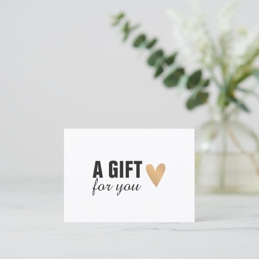 Elegant Faux Gold Heart Beauty Gift Certificate Kortingskaartje (Staand voorkant)