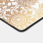 Elegant Faux Goud en Wit Mandala Patroon Bureaumat (Hoek)
