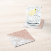 Elegant faux roos gold confetti white marble afbee kartonnen onderzetters (Insitu)