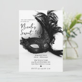 Elegant Feather Masquerade Black & White Sweet 16 Kaart (Staand voorkant)