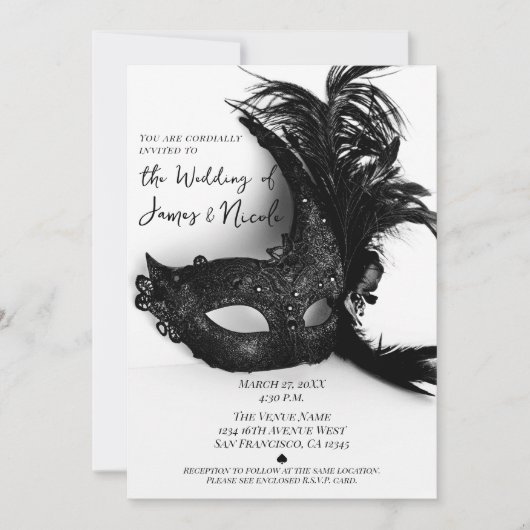 Elegant Feather Masquerade Black White Wedding Kaart (Voorkant)