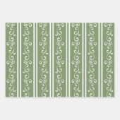 Elegant Festive Red Green Striped Holiday Inpakpapier Vel (Voorkant 2)