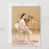 Elegant Floral Blush Pink Foto Sweet 16 Invitatio Kaart (Achterkant)