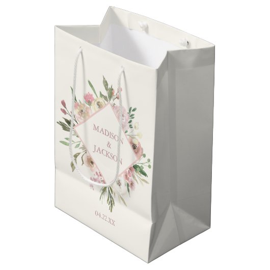 Elegant Floral Blush Pink Peony Summer Weddenschap Medium Cadeauzakje (Voorkant Gekanteld)