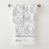 Elegant Floral Botanische Grijze Monogram Bad Handdoek (Insitu)