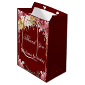 Elegant Floral Burgundy Gold Eucalyptus Weddenscha Medium Cadeauzakje (Voorkant Gekanteld)
