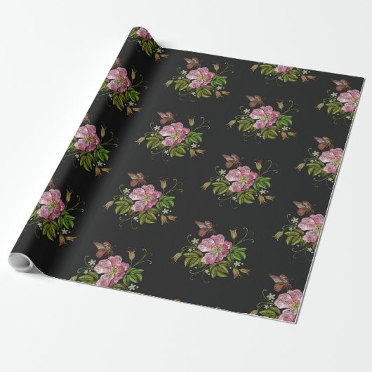 Elegant Floral Embroidery Pattern Black Background Cadeaupapier (Uitgerold)