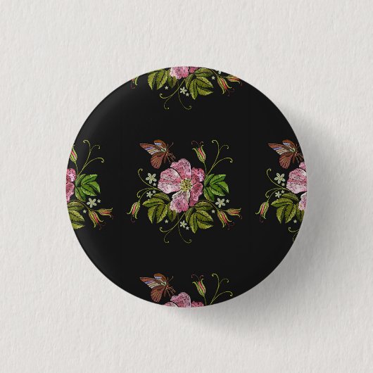 Elegant Floral Embroidery Pattern Black Background Ronde Button 3,2 Cm (Voorkant)