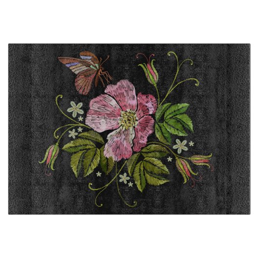 Elegant Floral Embroidery Pattern Black Background Snijplank (Voorkant)