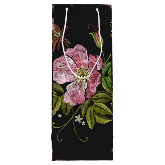 Elegant Floral Embroidery Pattern Black Background Wijn Cadeautas (Achterkant)