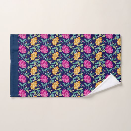 Elegant Floral Flowers Pink Yellow Buds Greenery Bad Handdoek (Handdoek)