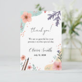 Elegant Floral Frame with Soft Pastel Accents Bedankkaart (Staand voorkant)
